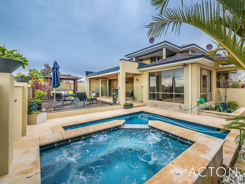 3 Inwood Place, Currambine WA 6028