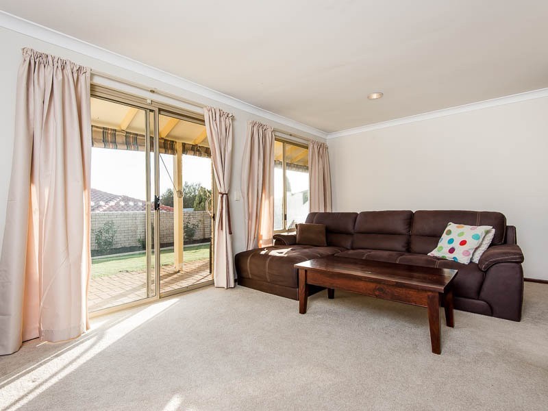 11B Carron Rise, Hillarys WA 6025