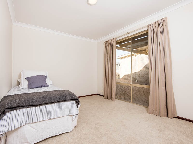 11B Carron Rise, Hillarys WA 6025