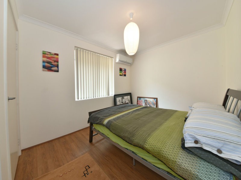 19 Airlie Chase, Clarkson WA 6030