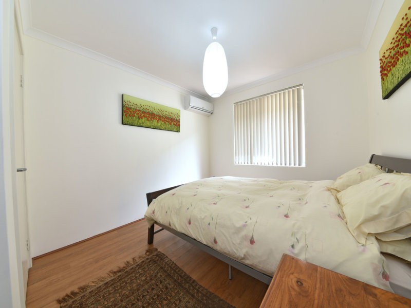 19 Airlie Chase, Clarkson WA 6030