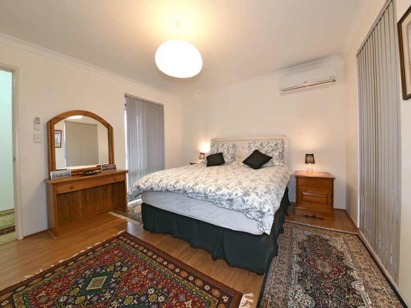 19 Airlie Chase, Clarkson WA 6030