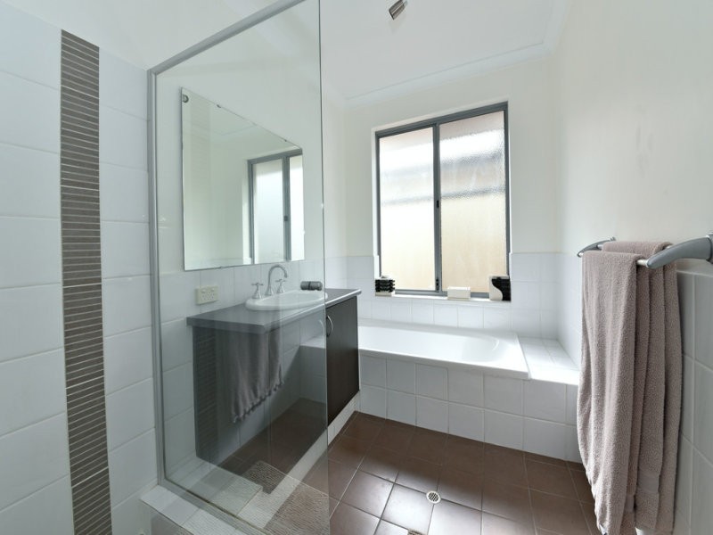 19 Airlie Chase, Clarkson WA 6030