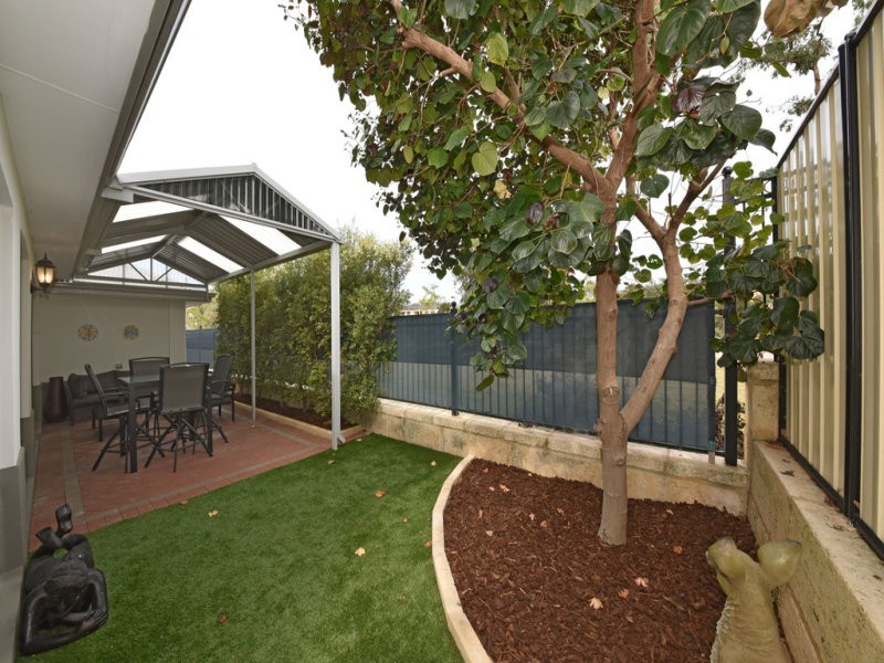 19 Airlie Chase, Clarkson WA 6030