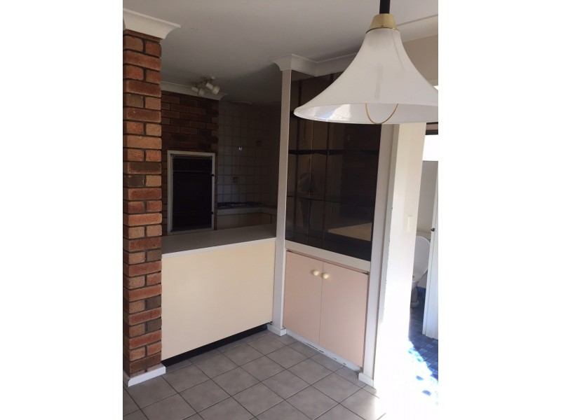 4/169 Tyler St, Tuart Hill WA 6060
