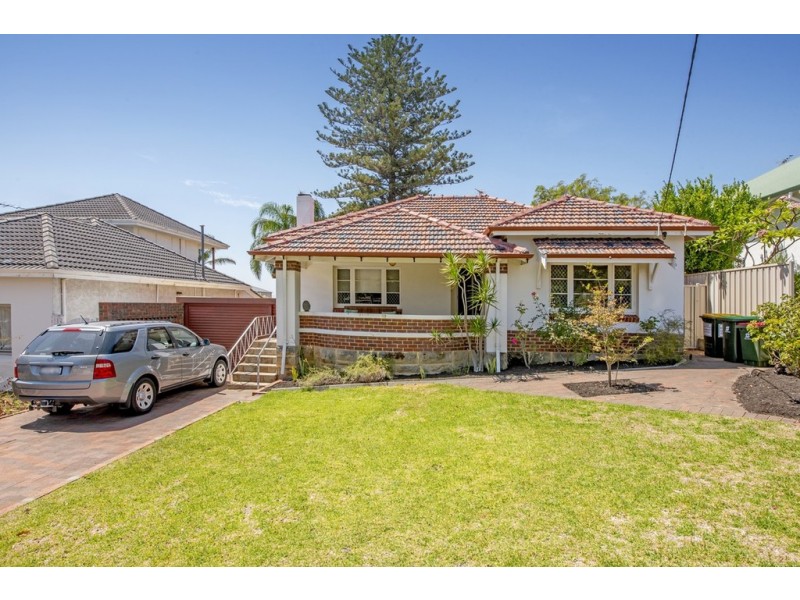 22 Paramatta Road, Doubleview WA 6018