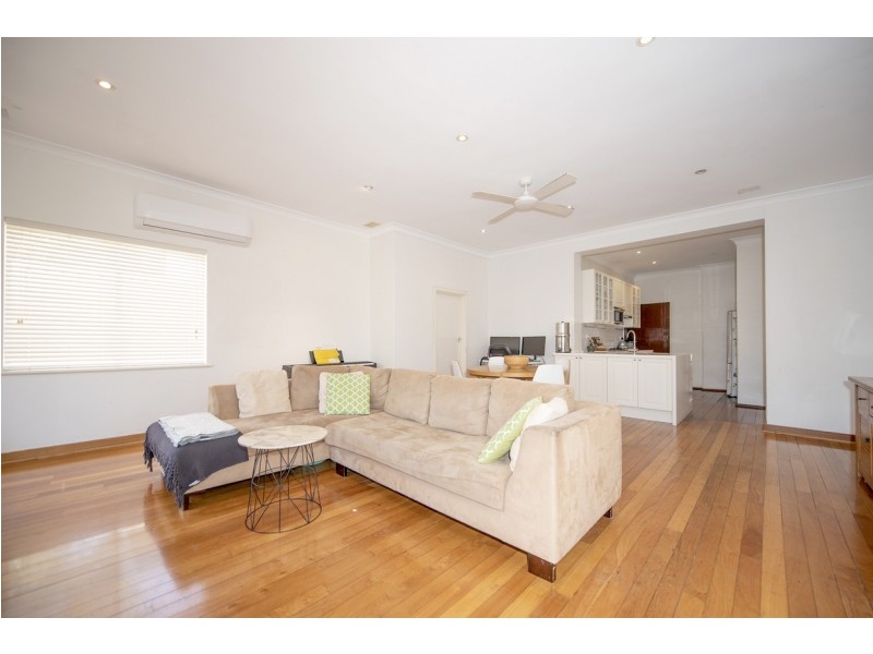 22 Paramatta Road, Doubleview WA 6018