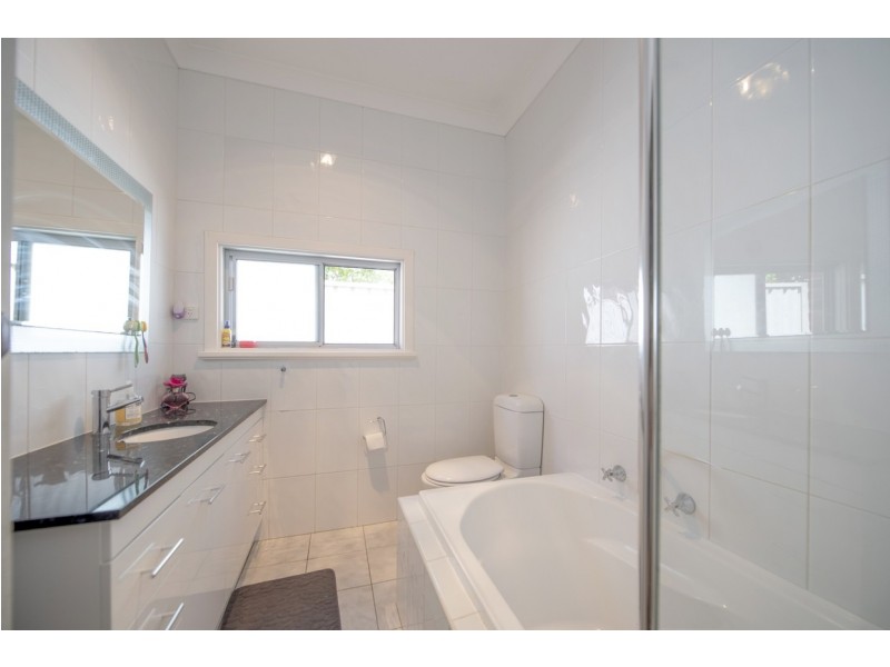22 Paramatta Road, Doubleview WA 6018