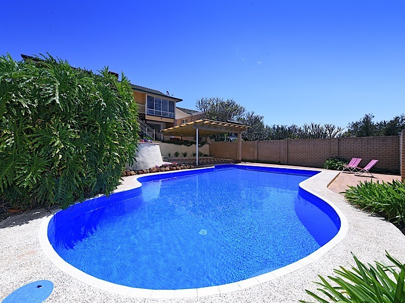 28 Sydenham Road, Doubleview WA 6018