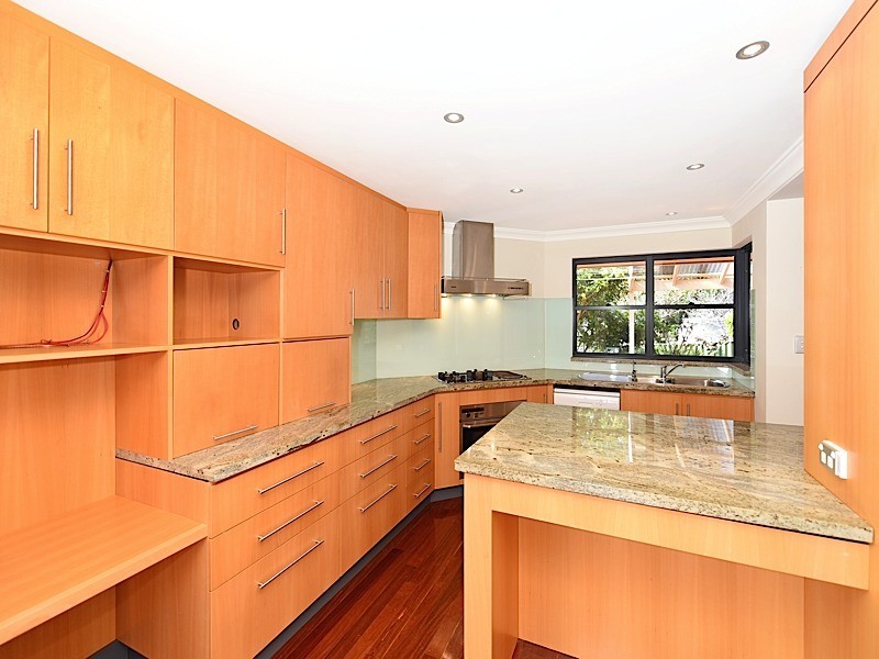 55 Branksome Gardens, City Beach WA 6015