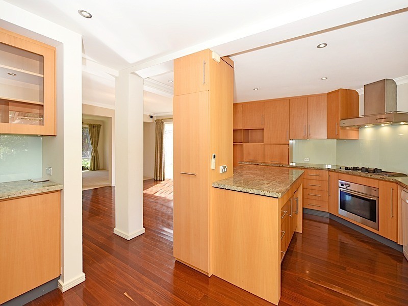 55 Branksome Gardens, City Beach WA 6015