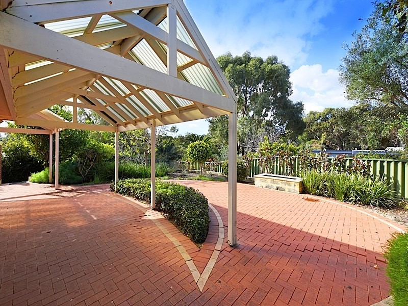 55 Branksome Gardens, City Beach WA 6015