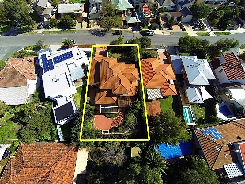 55 Branksome Gardens, City Beach WA 6015