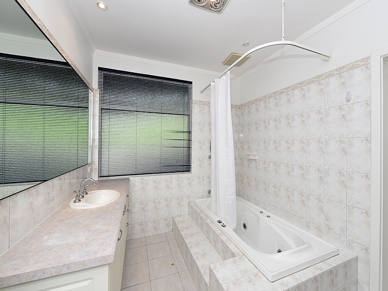 81 Empire Avenue, City Beach WA 6015