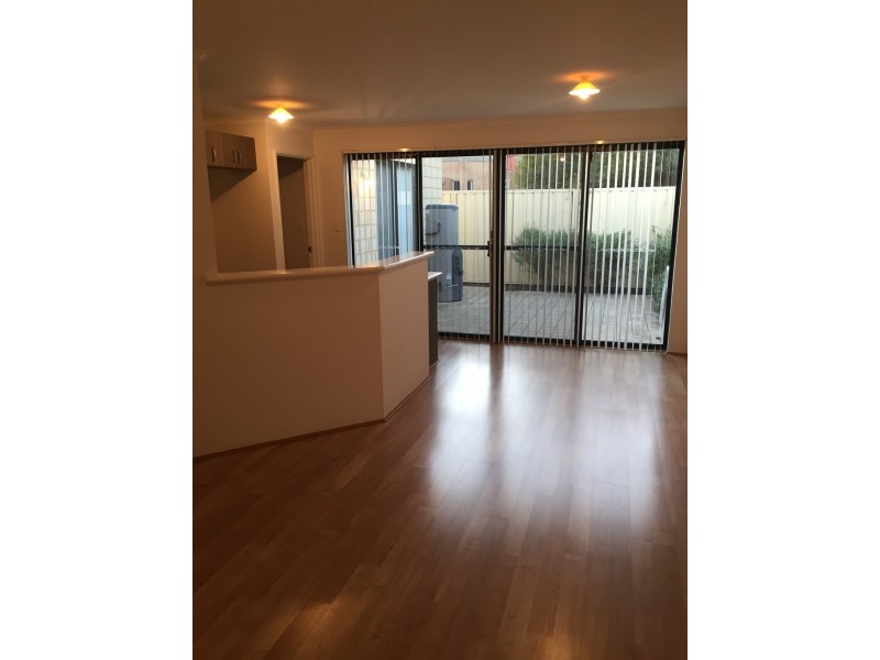 30c Kweda Way, Nollamara WA 6061