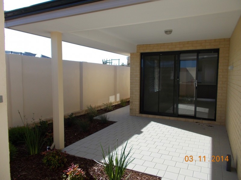 18 Hexham Terrace, Alkimos WA 6038