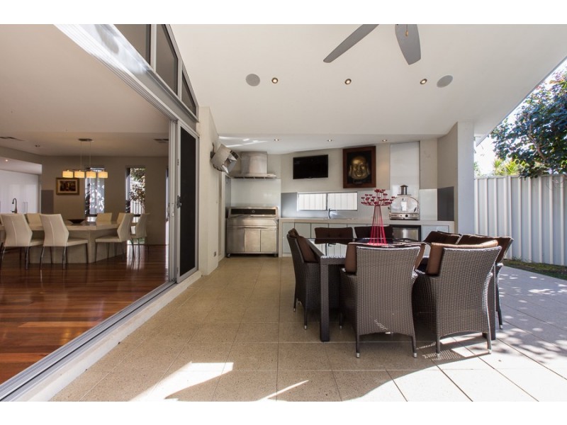 4 Highbury Street, Floreat WA 6014