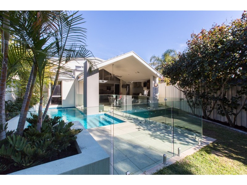 4 Highbury Street, Floreat WA 6014