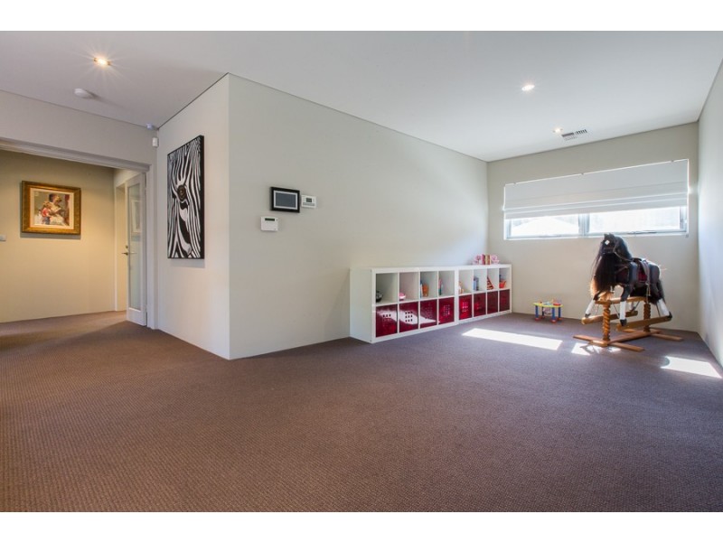 4 Highbury Street, Floreat WA 6014