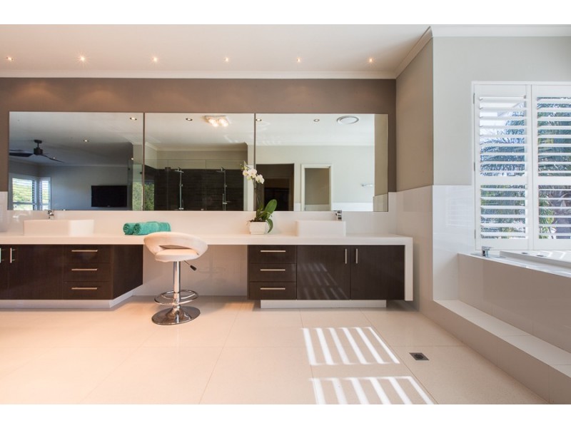 4 Highbury Street, Floreat WA 6014