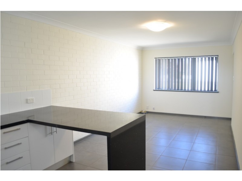 8/19 Coode Street, Fremantle WA 6160