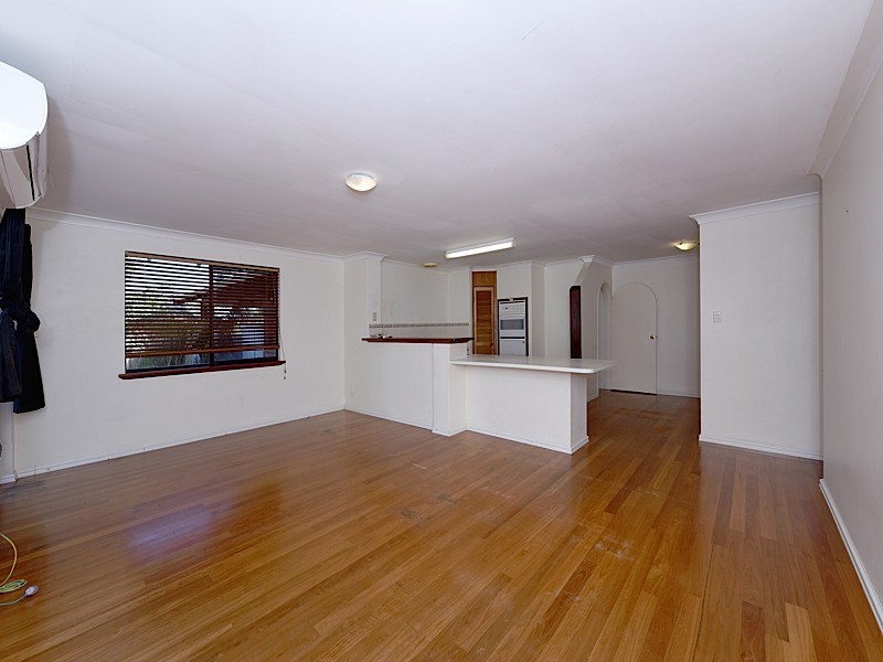 6 Pinxton Court, Carine WA 6020