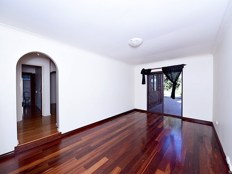 6 Pinxton Court, Carine WA 6020