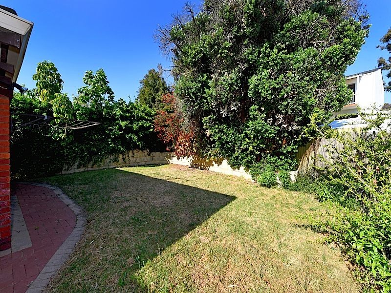 6 Pinxton Court, Carine WA 6020