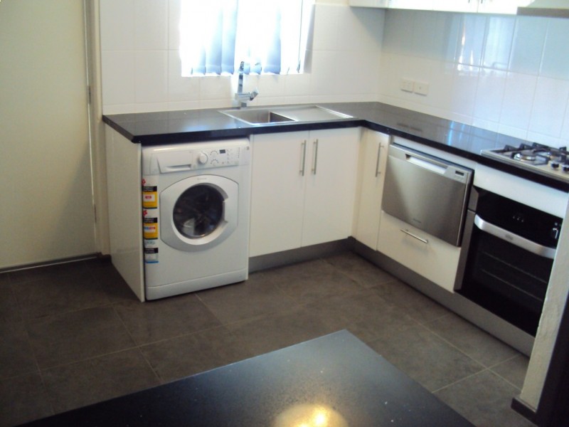 11 /19 Coode Street, Fremantle WA 6160