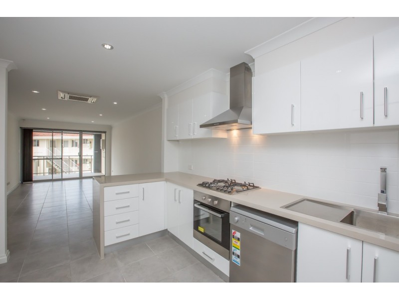 17/19 Coode Street, Fremantle WA 6160