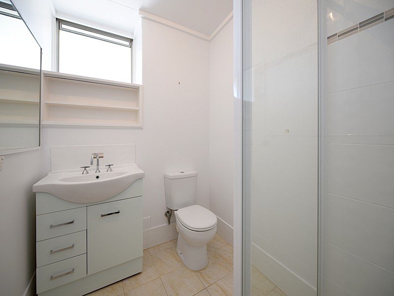 24/318 Canning Highway, Bicton WA 6157