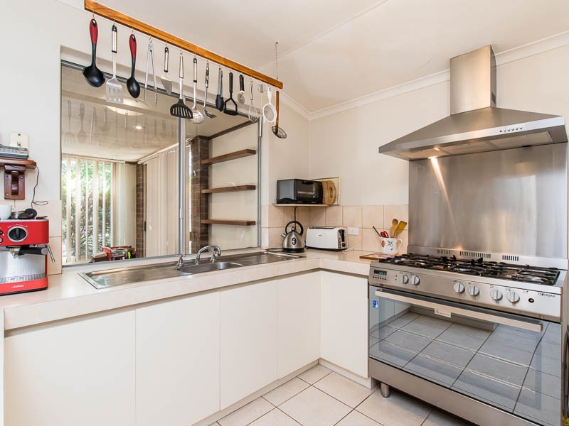 30 Caridean Street, Heathridge WA 6027