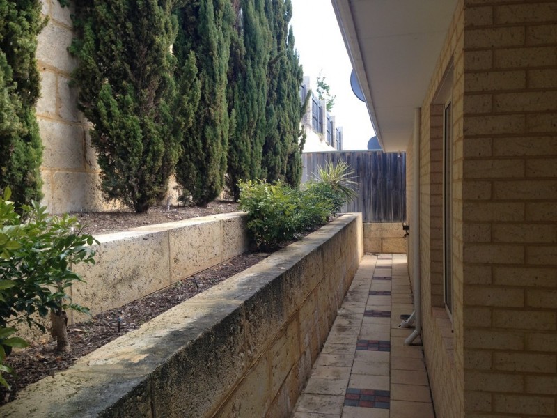 17 Lighthouse Pde, Mindarie WA 6030