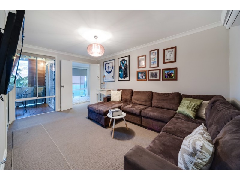 16 Acacia Way, Duncraig WA 6023