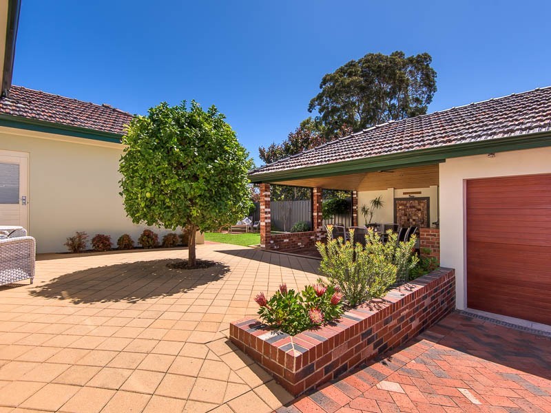 30 Evandale Street, Floreat WA 6014