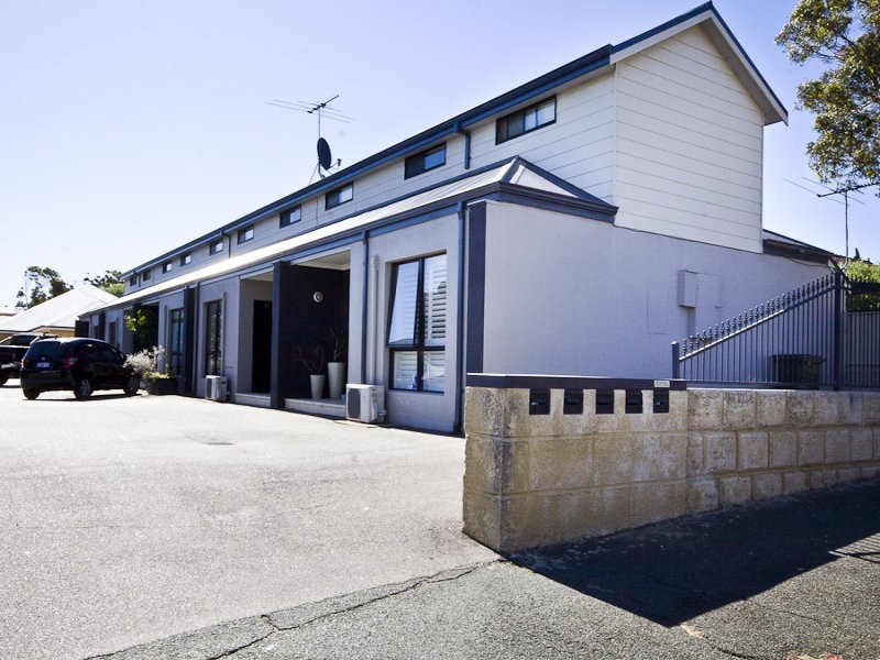 12/1 Stratford Street, East Fremantle WA 6158