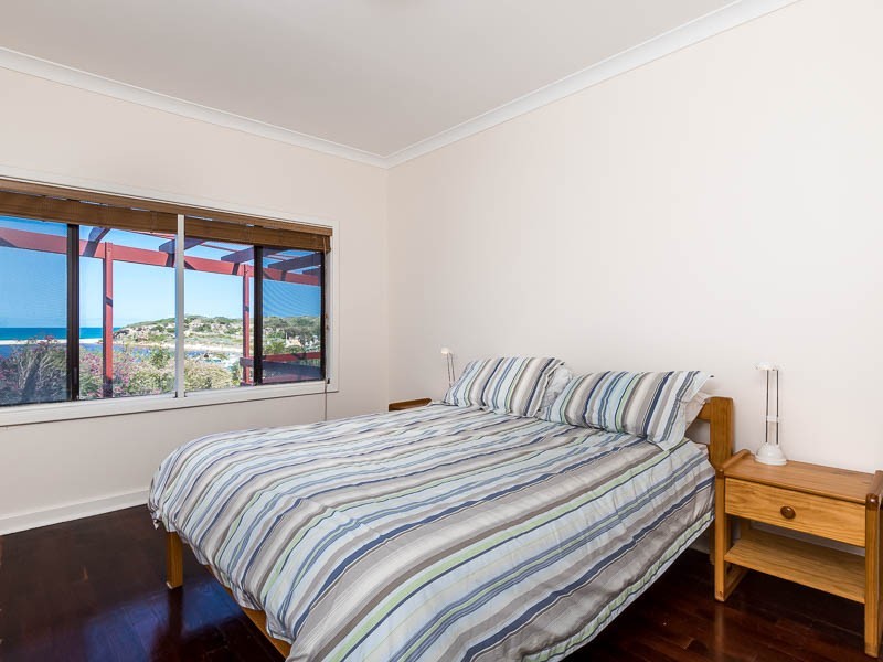 6 Edwards Street, Guilderton WA 6041