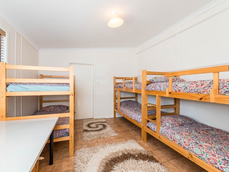 6 Edwards Street, Guilderton WA 6041