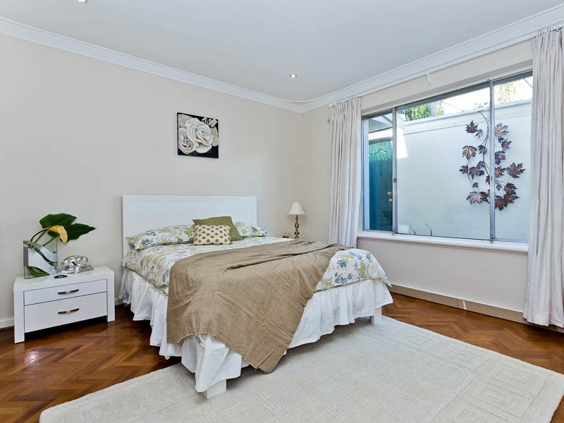 12 Iolanthe Street, Swanbourne WA 6010