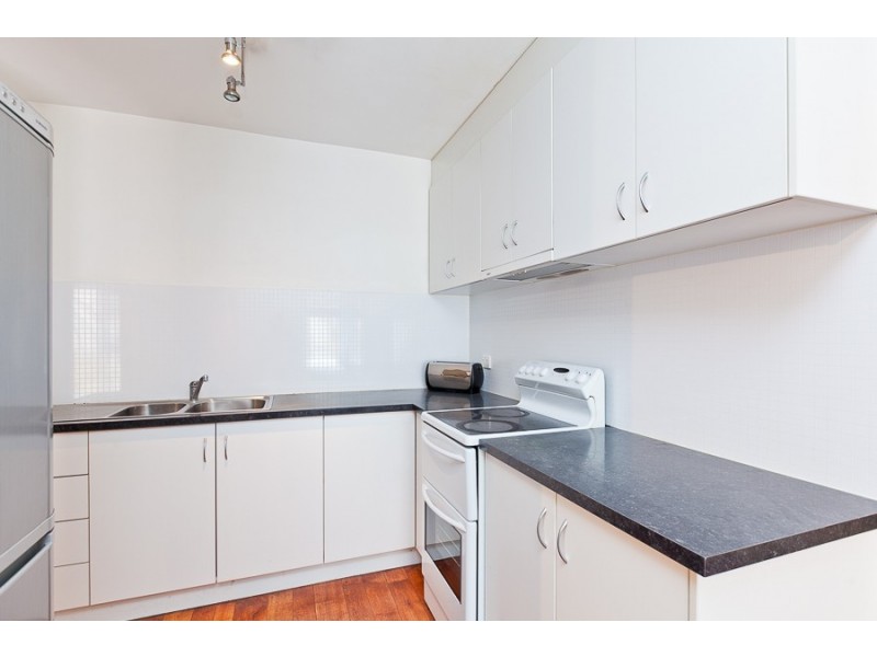 12/132 Mounts Bay Rd, West Perth WA 6005