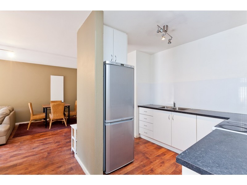 12/132 Mounts Bay Rd, West Perth WA 6005