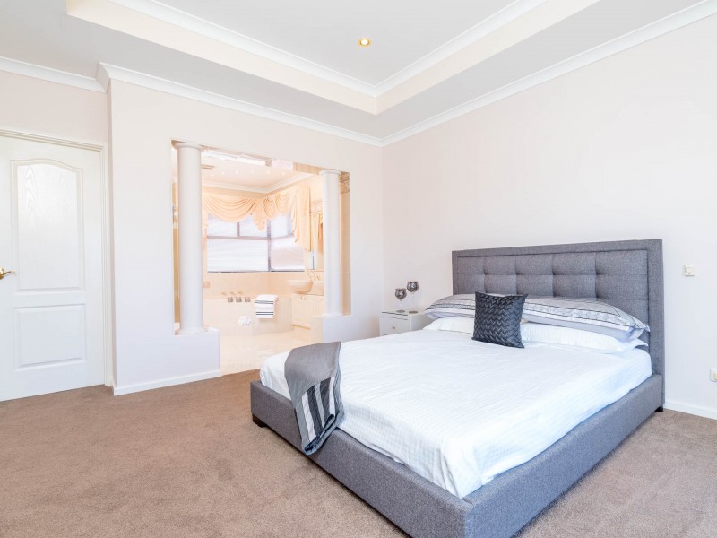 8 Anacapri Road, Hillarys WA 6025