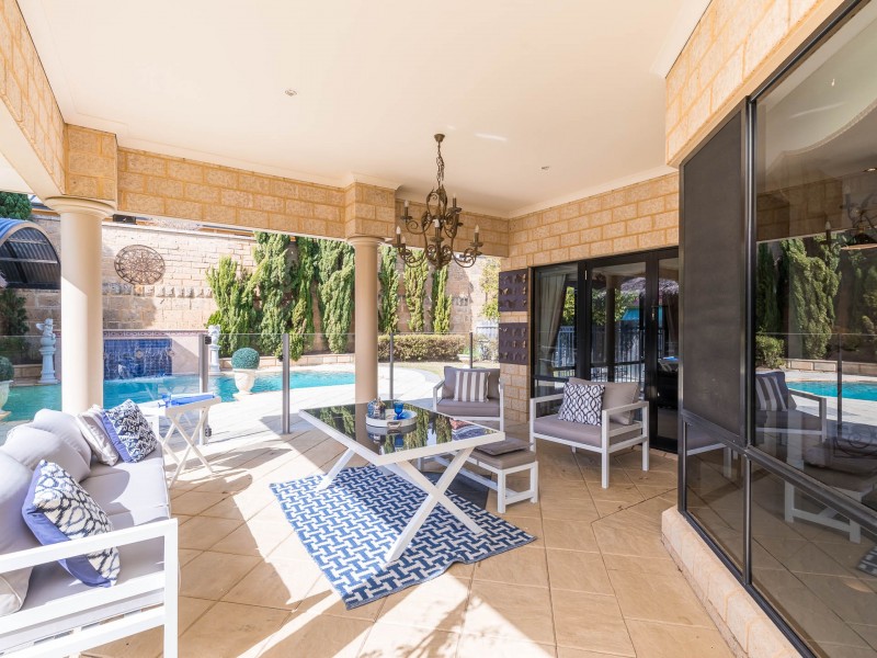 8 Anacapri Road, Hillarys WA 6025