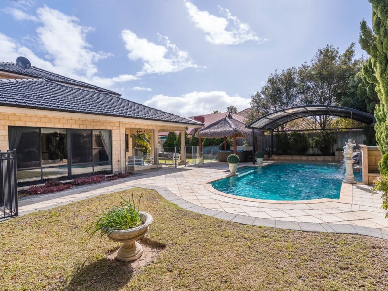 8 Anacapri Road, Hillarys WA 6025