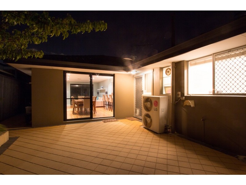 10 Brabant Way, Hamersley WA 6022