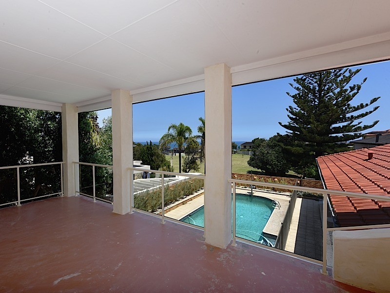 53 Tarongo Way, City Beach WA 6015