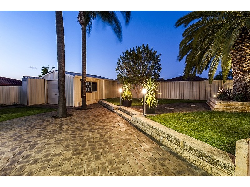 29 Napier Road, Marangaroo WA 6064