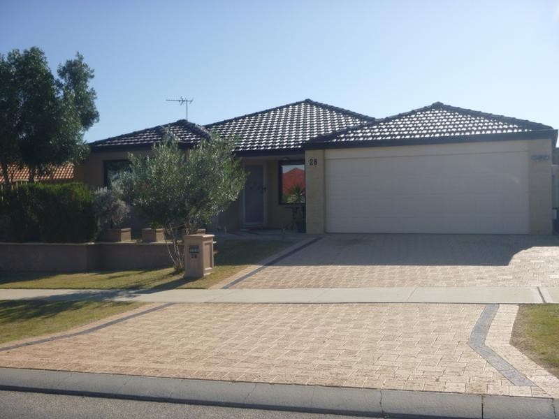 28 Covington Promenade, Butler WA 6036