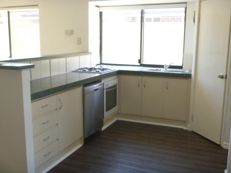 28 Covington Promenade, Butler WA 6036