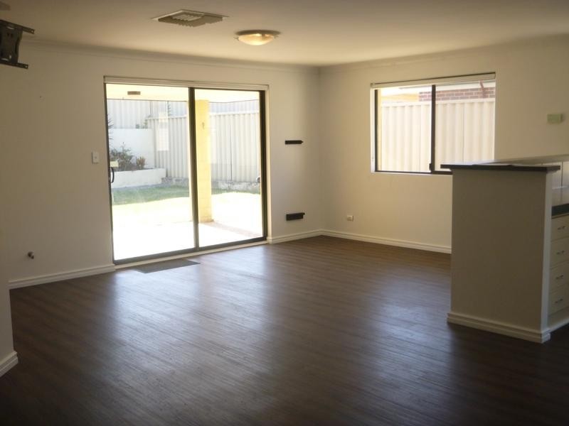 28 Covington Promenade, Butler WA 6036